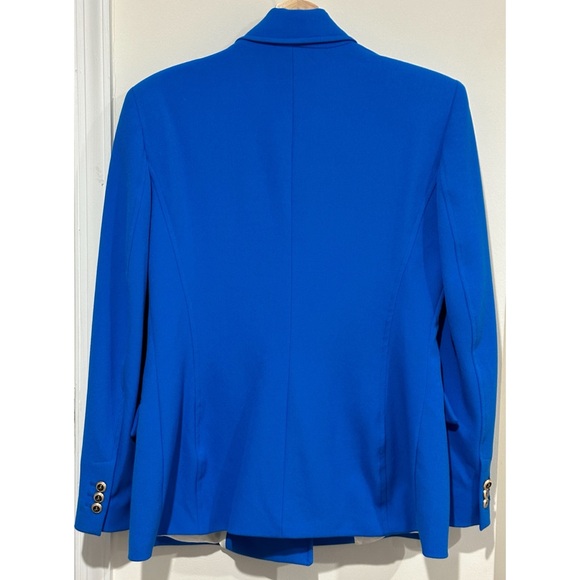 Zara Bloggers Favorite Double Breasted Blazer - Picture 6 of 12